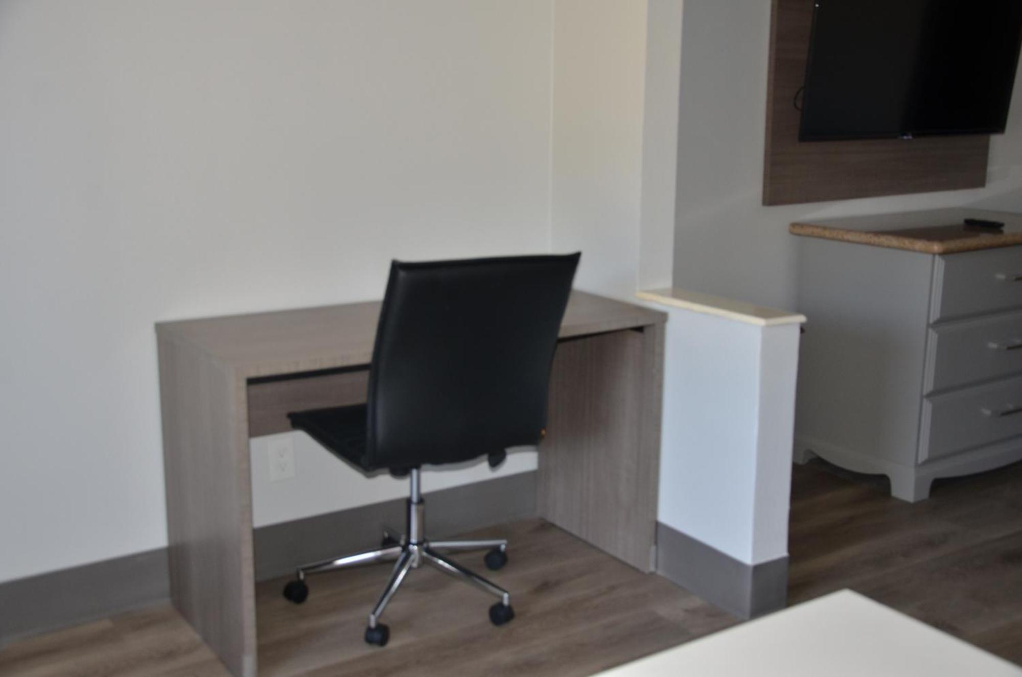 Baymont Suites Ковінґтон Екстер'єр фото