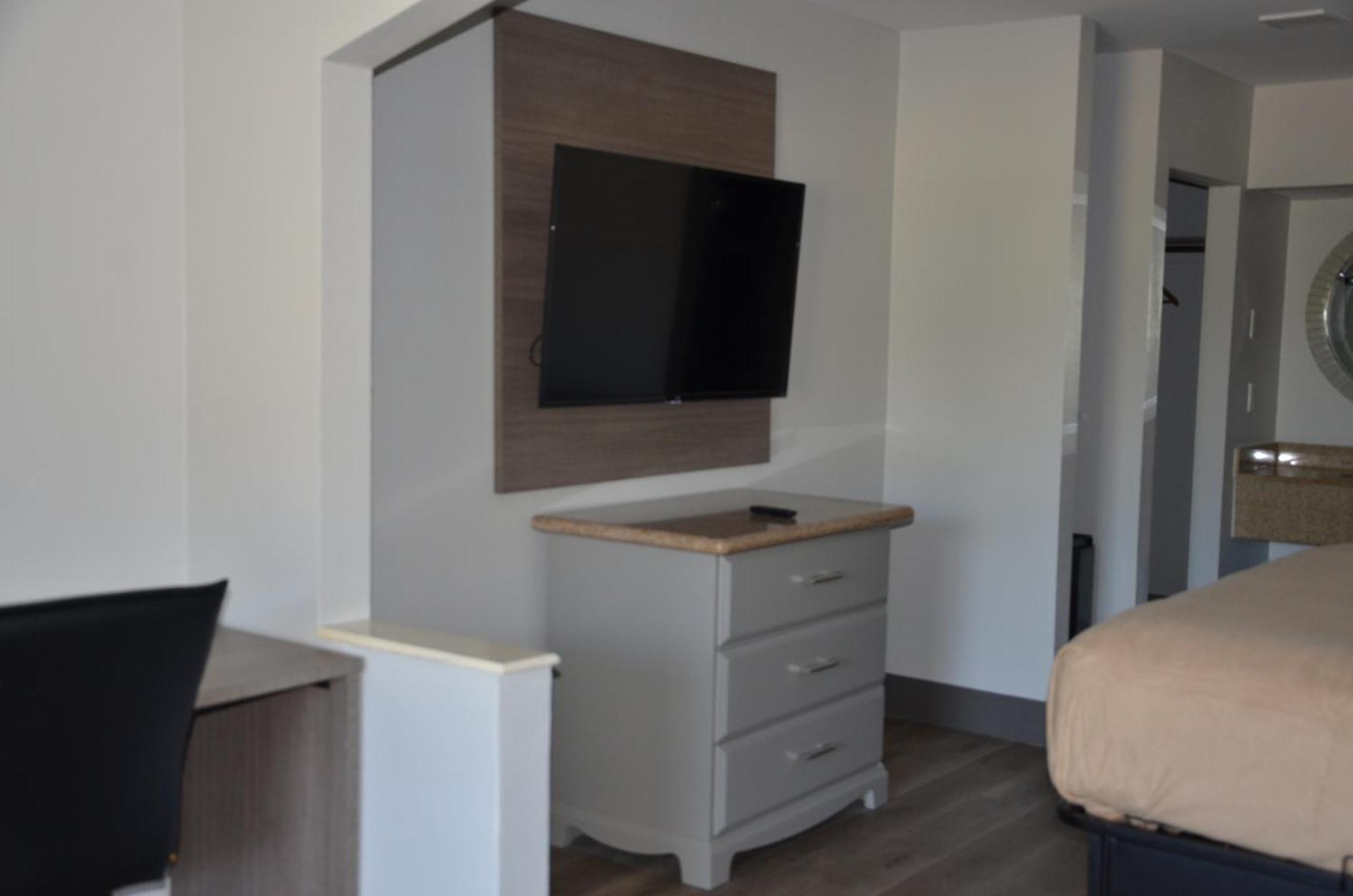 Baymont Suites Ковінґтон Екстер'єр фото